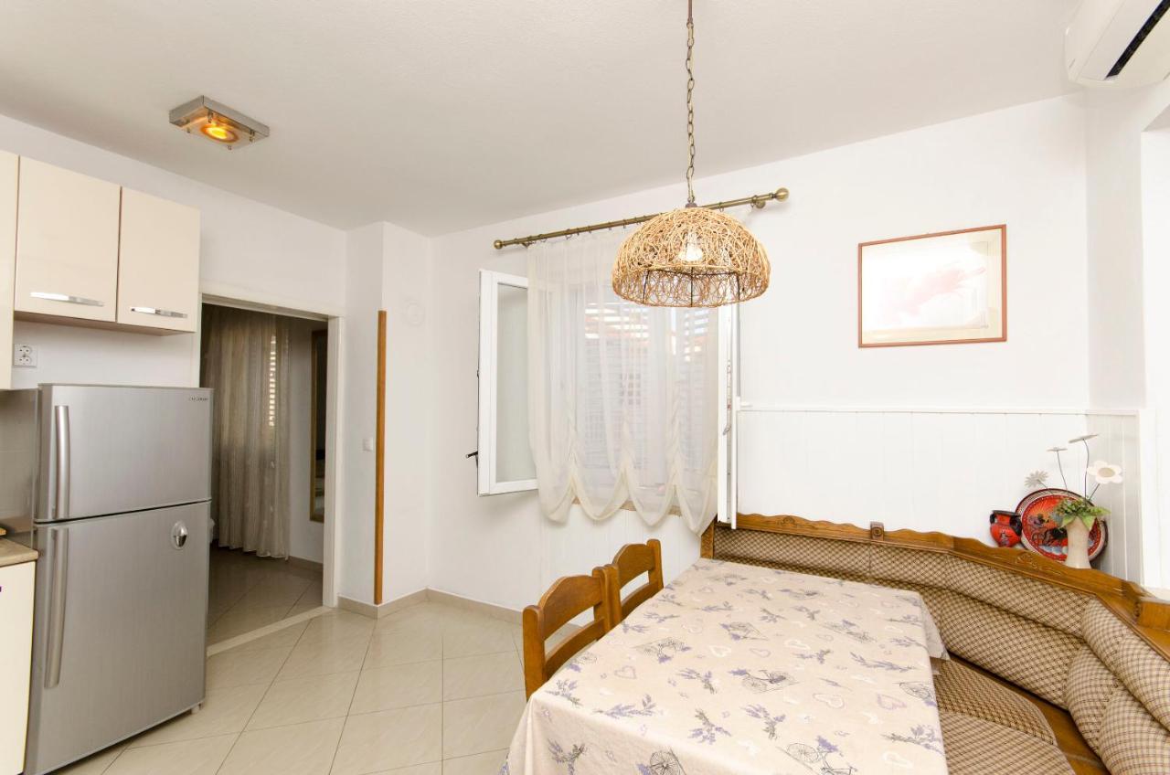 Apartments Banic 포스티라 외부 사진